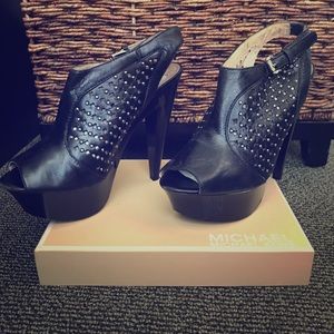 Micheal Kors heels